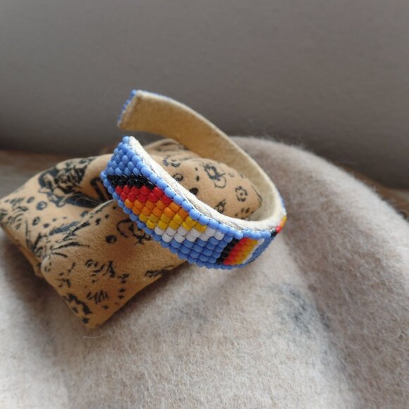 Native American Lakota Sioux  Handmade Bead CUFF Bracelet - Picture 4 of 5